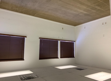 7510 m² Business space in Fresno, CA, 2377 West Shaw Ave (93711) - 5 | MatchOffice