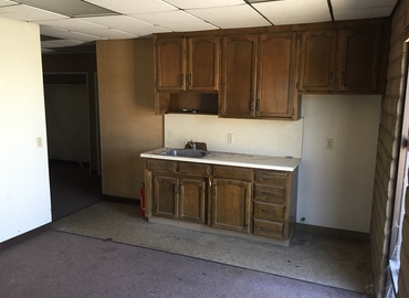 2500 m² Business park in Porterville, CA, 601 S Main St (93257) - 6 | MatchOffice