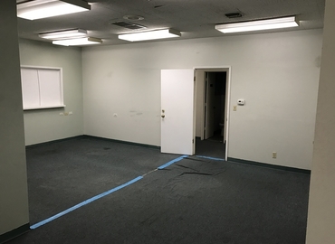 48688 m² Business center in Fresno, CA, 3710 N First Street (93726) - 14 | MatchOffice.com