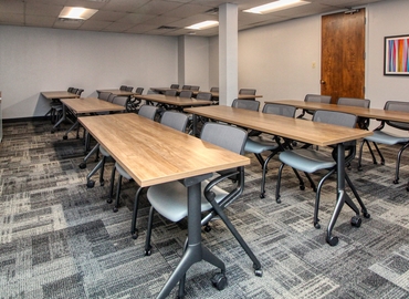 6458 m² Business park in Memphis, TN, 5865 Ridgeway Center Parkway (38120) - 7 | MatchOffice