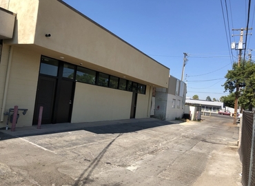 4500 m² Business park in Fresno, CA, 315 E Shields Ave (93704) - 6 | MatchOffice.com