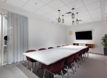 100 m² Business center in Portland, 2175 North West Raleigh Street (97210) - 2 | MatchOffice.com