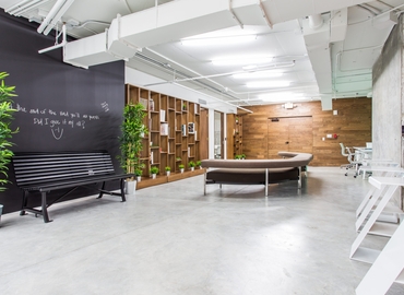 10764 m² Business space in Miami, FL, 888 Biscayne Boulevard (33132) - 13 | MatchOffice.com