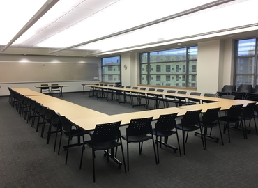 Virtual office space in Beaverton, OR, 12725 SW Millikan Way (97005) - 1 | MatchOffice.com