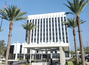 431 m² Conference center in Fullerton, CA, North Harbor Boulevard 1440 (92835) - 0 | MatchOffice