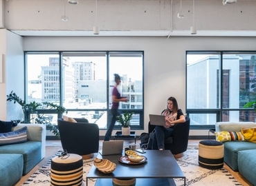 5382 m² Business park in Los Angeles, CA, West Broadway 100 (90802) - 1 | MatchOffice.com