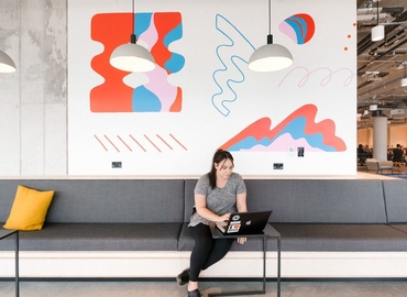 1076 m² Coworking  in Austin, TX, Barton Springs Road 801 (78704) - 4 | MatchOffice.com