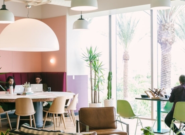 538 m² Coworking  in Irvine, CA, Spectrum Center Drive 200 (92618) - 4 | MatchOffice