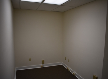 3500 m² Business center in Richmond, VA, 611 N Courthouse Rd (23236) - 7 | MatchOffice.com