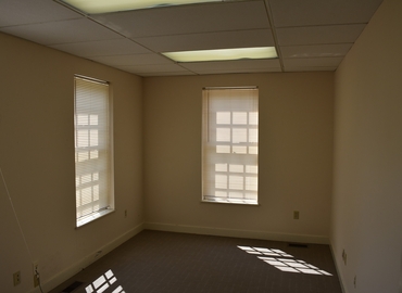 3500 m² Business park in Richmond, VA, 611 N Courthouse Rd (23236) - 13 | MatchOffice