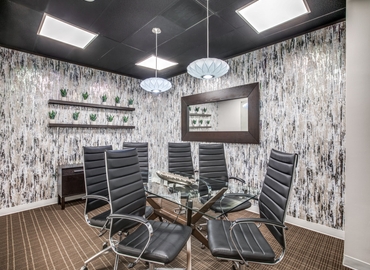 3337 m² Business space in Dallas, TX, 4925 Greenville Ave (75206) - 16 | MatchOffice.com