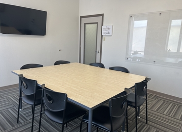 603 m² Coworking space  in Fort Worth, TX, 1617 Park Place Ave. (76110) - 16 | MatchOffice.com