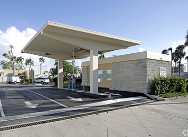 18000 m² Business center in Miami, FL, 71st Street 1101 (33141) - 0 | MatchOffice.com