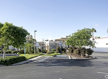 18000 m² Business space in Miami, FL, 71st Street 1101 (33141) - 5 | MatchOffice
