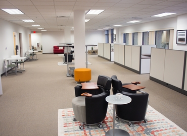 538 m² Business park in Grand Rapids, MI, 625 Kenmoor Ave SE Suite 301 (49546) - 1 | MatchOffice
