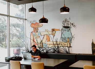 58 m² Shared workspace  in Fort Worth, TX, Crockett Street 2833 (76107) - 5 | MatchOffice