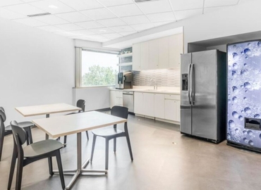 2691 m² Co-working  in Westchester, IL, One Westbrook Corporate Center (60154) - 3 | MatchOffice