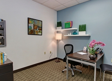 Virtual address in Charlotte, NC, West Catawba Avenue (19109) - 1 | MatchOffice.com