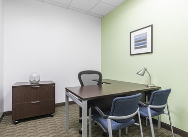 Virtual business address in Houston Central, TX, 2425 West Loop South (77027) - 0 | MatchOffice.com