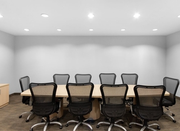 2691 m² Business center in Ontario, CA, 3200 Guasti Road (91761) - 3 | MatchOffice.com