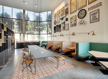 Virtual office space in Rancho Santa Margarita, CA, 30211 Avenida de las Banderas (92688) - 5 | MatchOffice