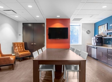 2691 m² Business park in Bridgeport, CT, 15 River Road (06897) - 2 | MatchOffice.com