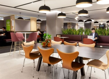 1076 m² Conference hall in Baltimore, MD, West Ostend Street 145 (21230) - 0 | MatchOffice.com