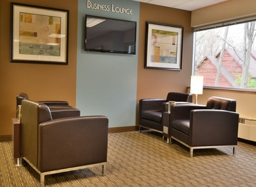 Virtual office space in Maumee, OH, 1715 Indian Wood Circle (43537) - 3 | MatchOffice.com