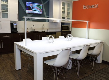 1076 m² Conference room in Oak Brook, IL, Opus Place 1431 (60515) - 0 | MatchOffice.com