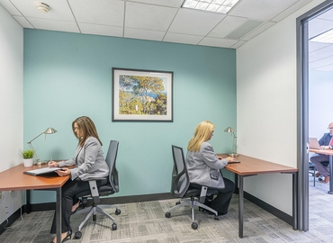 Virtual office space in Tarrytown, NY, 520 White Plains Road (10591) - 3 | MatchOffice.com