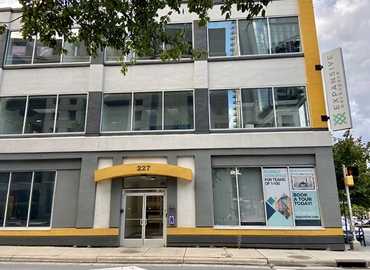 1076 m² Business park in Charlotte, NC, West Tremont Avenue 307 (28203) - 2 | MatchOffice