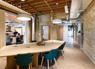 1076 m² Co-working  in Milwaukee, WI, North Water Street 1433 (53202) - 3 | MatchOffice