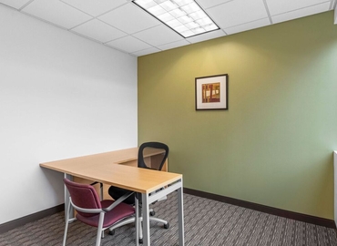 Virtual office in Hamilton Township, NJ, 100 Horizon Center Blvd (08691) - 7 | MatchOffice.com