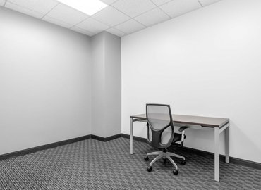 Virtual office space in Irvine, CA, 17901 Von Karman Avenue (92614) - 6 | MatchOffice