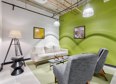 Virtual office in Miami Dadeland, FL, 2875 NE 191 Street (33180) - 3 | MatchOffice.com