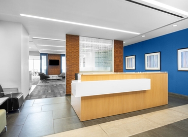 1076 m² Conference center in Baltimore, MD, International Drive 100 (21202) - 3 | MatchOffice.com