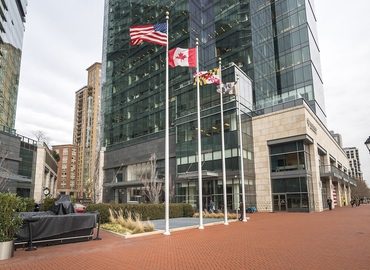 1076 m² Conference hall in Baltimore, MD, International Drive 100 (21202) - 5 | MatchOffice.com