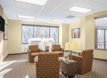 1076 m² Conference hall in Eagan, MN, Blue Gentian Road 860 (55121) - 5 | MatchOffice.com