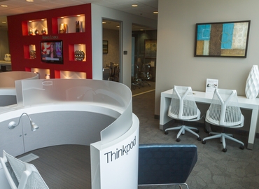 1076 m² Conference room in Roseville, MN, 2355 Highway 36 West (55113) - 1 | MatchOffice