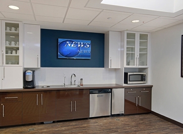 1076 m² Convention center in Wichita, KS, East Douglas Avenue 801 (67202) - 9 | MatchOffice