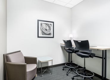 2691 m² Business center in St. Charles, IL, 100 Illinois Street (60174) - 5 | MatchOffice.com