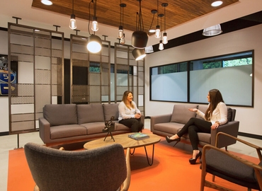 1076 m² Conference hall in Burbank, CA, West Alameda Avenue 4100 (91505) - 6 | MatchOffice.com