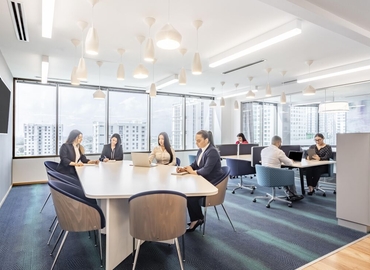 1076 m² Conference space in Miami, FL, Southwest 8th Street 80 (33130) - 2 | MatchOffice.com