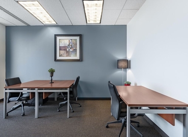 1076 m² Conference room in Minnetonka, MN, Carlson Parkway 601 (55305) - 1 | MatchOffice