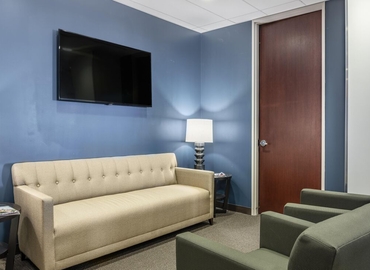 1076 m² Convention center in Minnetonka, MN, Carlson Parkway 601 (55305) - 3 | MatchOffice