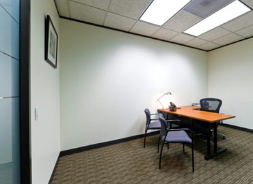 2691 m² Business space in Houston Central, TX, 5444 Westheimer (77056) - 0 | MatchOffice.com