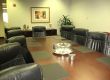 1076 m² Conference center in Schaumburg, IL, 1450 East American Lane (60173) - 4 | MatchOffice.com