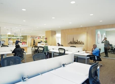 2691 m² Shared office  in New York Financial District, NY, 200 Vesey Street (10281) - 4 | MatchOffice.com