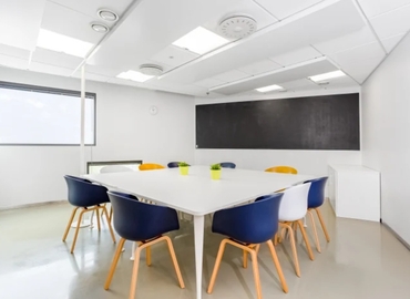 1076 m² Conference room in Palm Beach Gardens, FL, Northcorp Parkway 4400 (33410) - 4 | MatchOffice