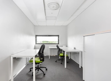 1076 m² Conference center in Palm Beach Gardens, FL, Northcorp Parkway 4400 (33410) - 11 | MatchOffice